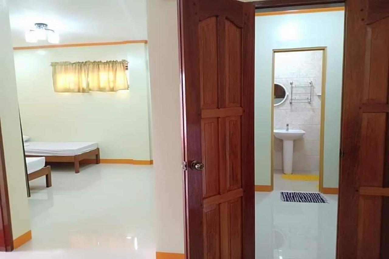 Oyo 900 Tahanan Ni Kuya Juan Puerto Princesa Exterior photo